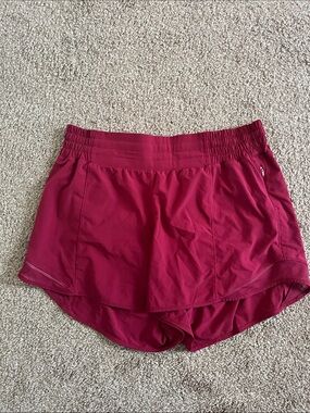 Lululemon Women’s Active Running Shorts in Deep Berry Pink